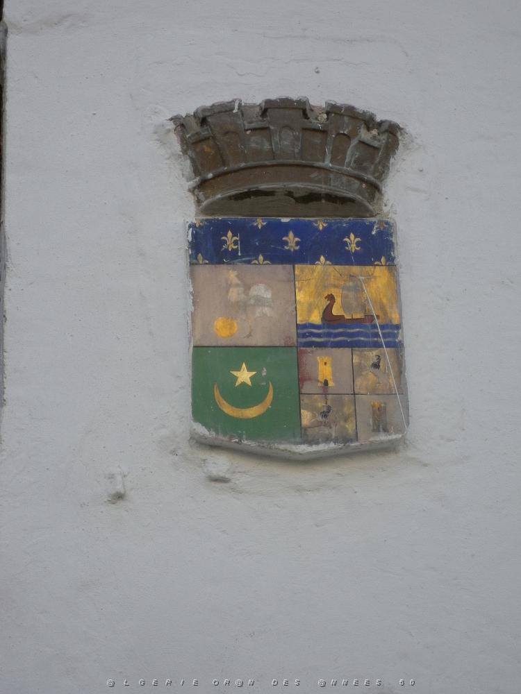 1936 blason d'oran bd stalingrad une annexe de la mairie je pense.JPG